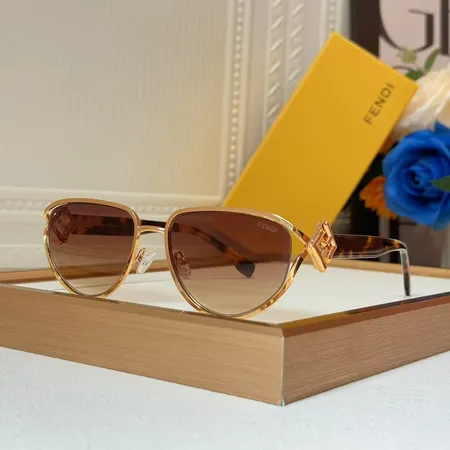 スーパーコピー フェンディ サングラス