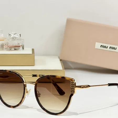 スーパーコピー ミュウミュウ サングラス