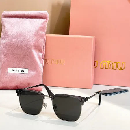 スーパーコピー ミュウミュウ サングラス