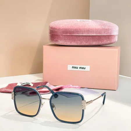 スーパーコピー ミュウミュウ サングラス