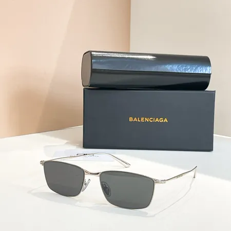 スーパーコピー バレンシアガ サングラス