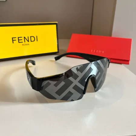 スーパーコピー フェンディ サングラス