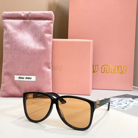 スーパーコピー ミュウミュウ サングラス