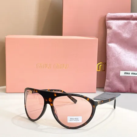 スーパーコピー ミュウミュウ サングラス