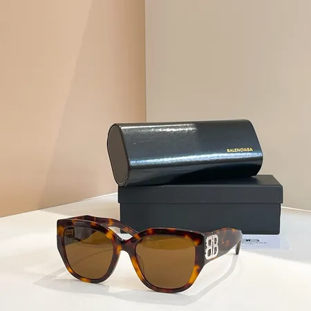 スーパーコピー バレンシアガ サングラス