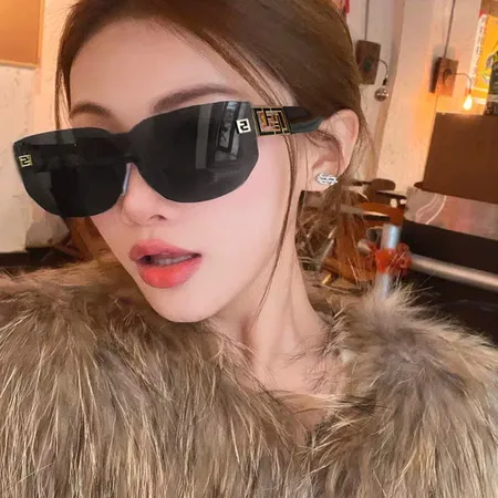 スーパーコピー フェンディ サングラス