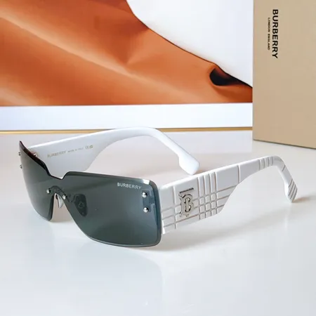 スーパーコピー バーバリー ス サングラス