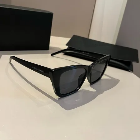 スーパーコピー イブサンローラン サングラス