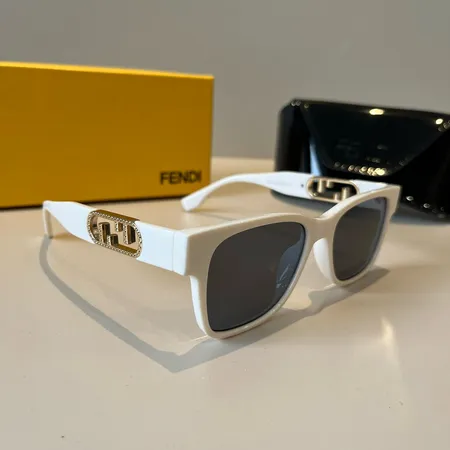 スーパーコピー フェンディ サングラス