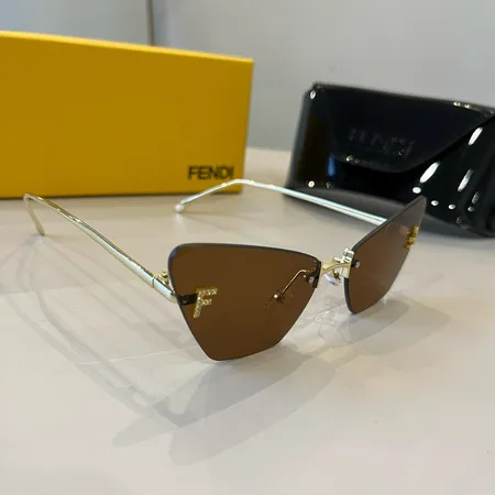 スーパーコピー フェンディ サングラス