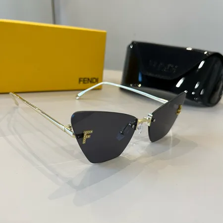 スーパーコピー フェンディ サングラス