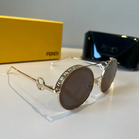 スーパーコピー フェンディ サングラス