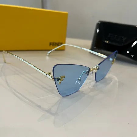 スーパーコピー フェンディ サングラス