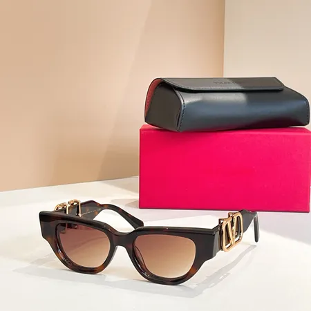 スーパーコピー ヴァレンティノ サングラス