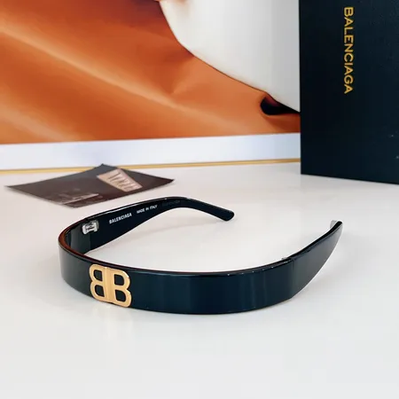 スーパーコピー バレンシアガ サングラス