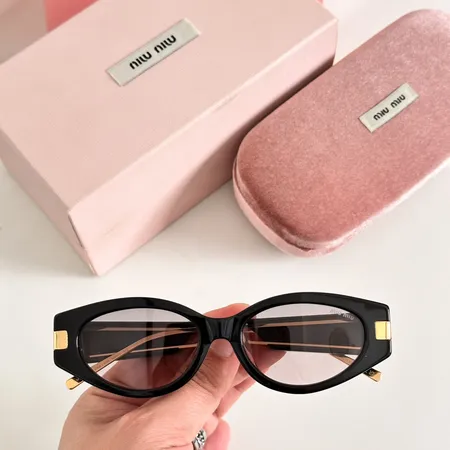 スーパーコピー ミュウミュウ サングラス