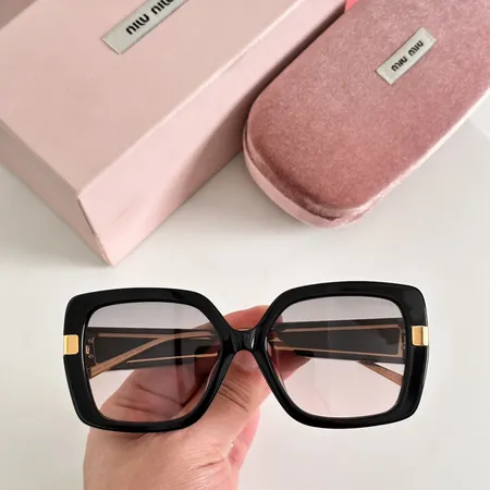 スーパーコピー ミュウミュウ サングラス