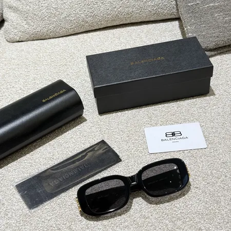 スーパーコピー バレンシアガ サングラス