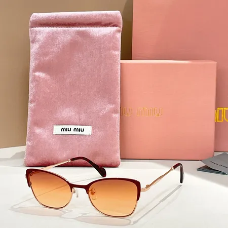 スーパーコピー ミュウミュウ サングラス