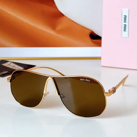 スーパーコピー ミュウミュウ サングラス