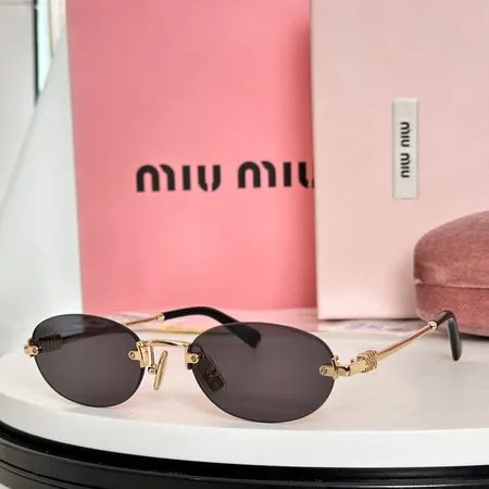 スーパーコピー ミュウミュウ サングラス