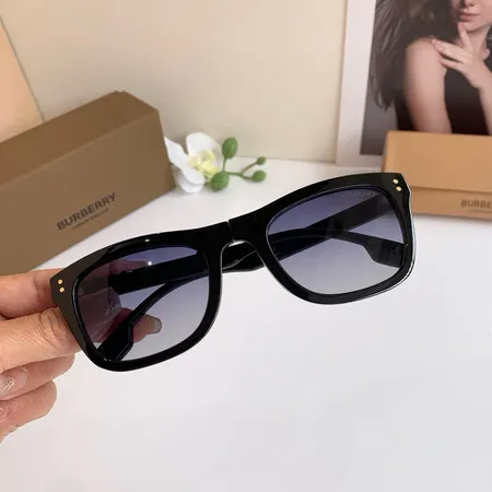 スーパーコピー バーバリー ス サングラス