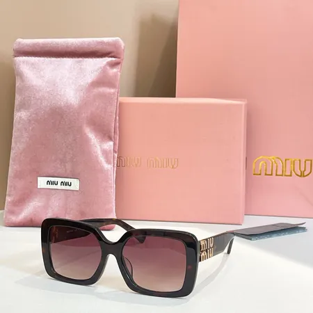 スーパーコピー ミュウミュウ サングラス