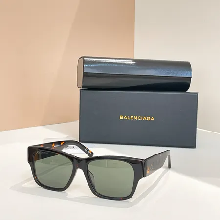 スーパーコピー バレンシアガ サングラス