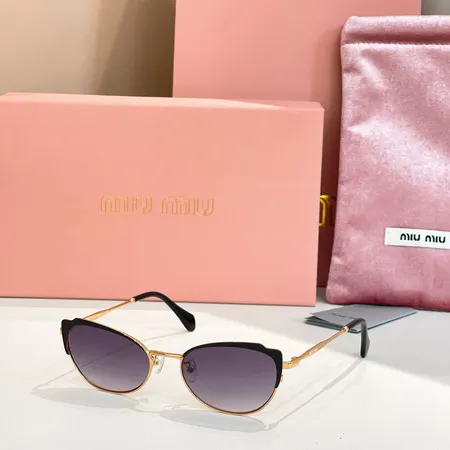 スーパーコピー ミュウミュウ サングラス