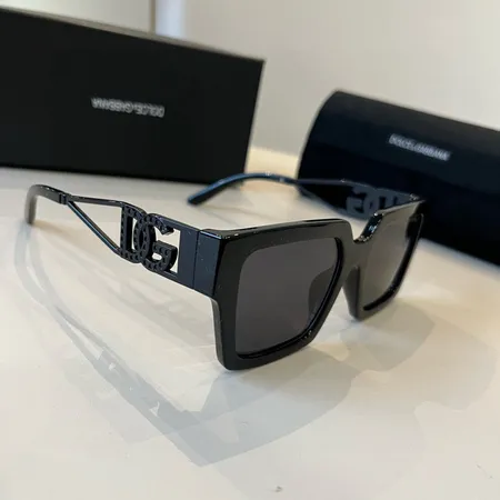 スーパーコピー ミュウミュウ サングラス