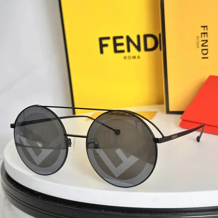 スーパーコピー フェンディ サングラス