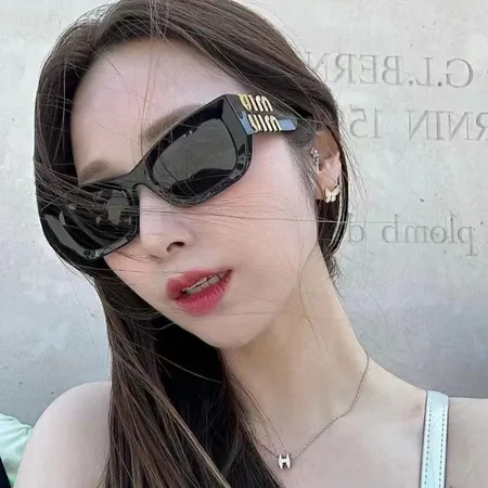 スーパーコピー ミュウミュウ サングラス