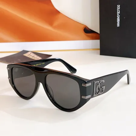 スーパーコピー ミュウミュウ サングラス