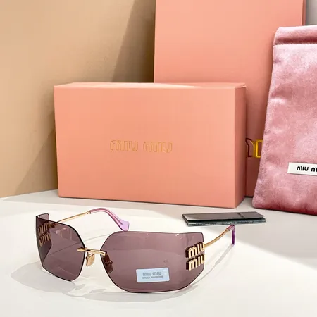 スーパーコピー ミュウミュウ サングラス