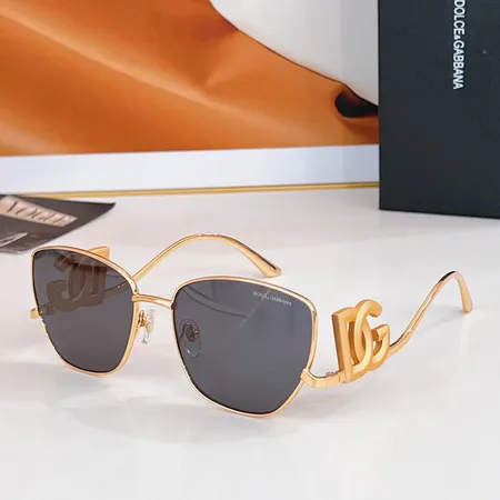 スーパーコピー ミュウミュウ サングラス