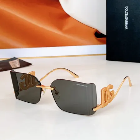 スーパーコピー ミュウミュウ サングラス