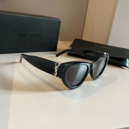 スーパーコピー イブサンローラン サングラス