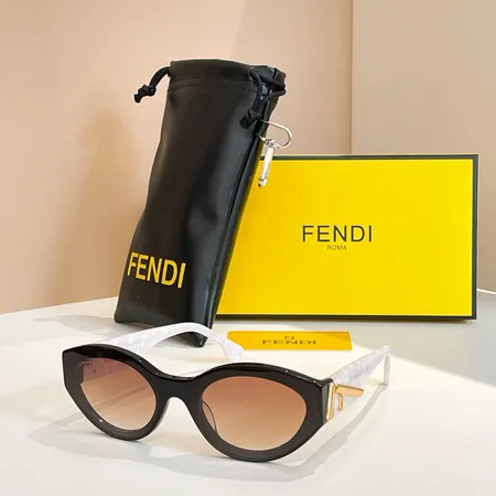  スーパーコピー ヴェルサーチ サングラス