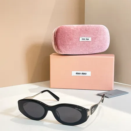 スーパーコピー ミュウミュウ サングラス