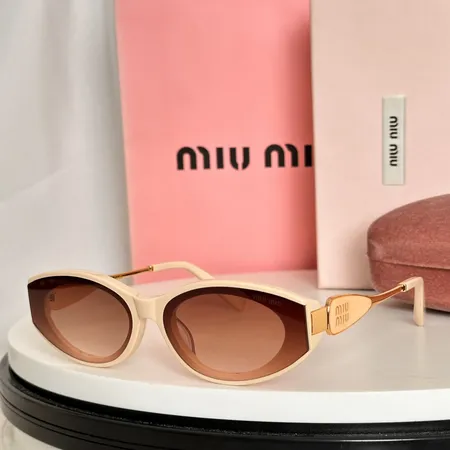 スーパーコピー ミュウミュウ サングラス