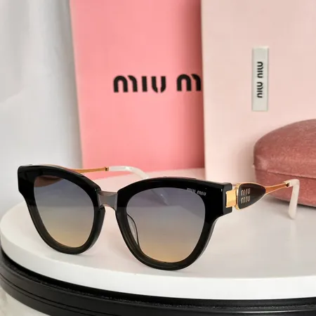 スーパーコピー ミュウミュウ サングラス