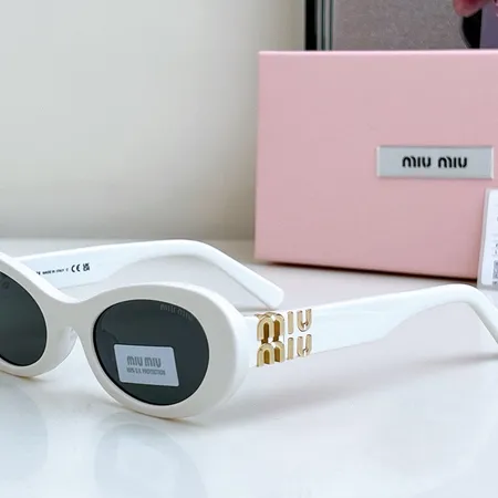 スーパーコピー ミュウミュウ サングラス