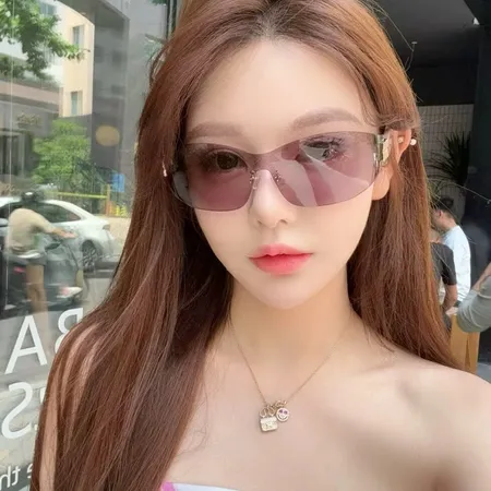 スーパーコピー ミュウミュウ サングラス