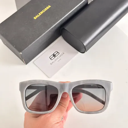 スーパーコピー バレンシアガ サングラス