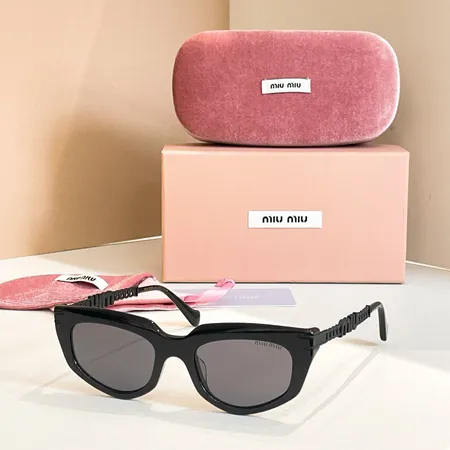 スーパーコピー ミュウミュウ サングラス