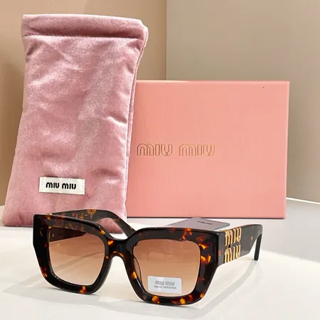 スーパーコピー ミュウミュウ サングラス