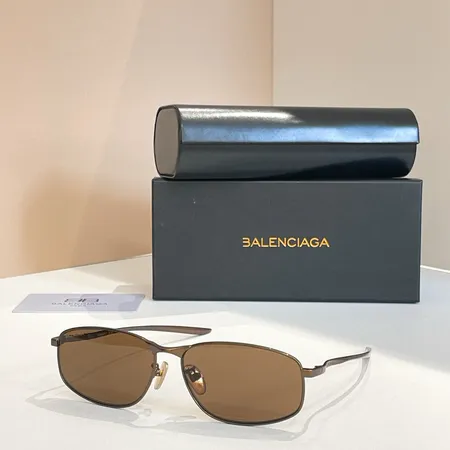 スーパーコピー バレンシアガ サングラス