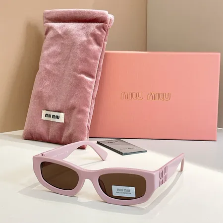 スーパーコピー ミュウミュウ サングラス