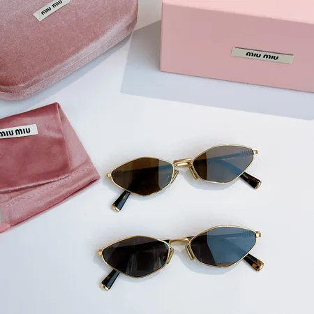 スーパーコピー ミュウミュウ サングラス