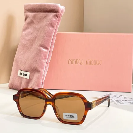 スーパーコピー ミュウミュウ サングラス